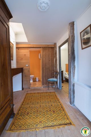 31G401200-5a9f41063dd64457ada50ec9a4bcf341