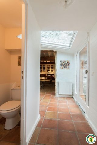 31G401200-8bdb8526aaf1487b87059b857e7c1381