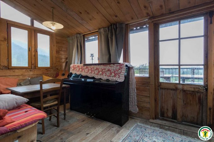 31G401200-e8e5d59998994099811c8140e356ae82