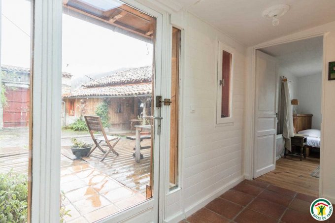 31G401200-f508df14c1174dbfbed7195426d53c21