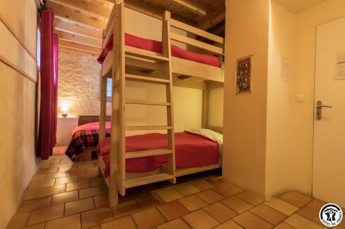 31G401244-0954b86e12ec4b0fa8afc37f948146f9