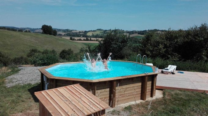 31G401244-30ce727d8fa64fa4b4ea5fd9ae6ebb7d