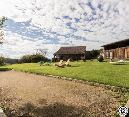 31G401244-74d0798e2442440c9da4ec3e8d2234a3