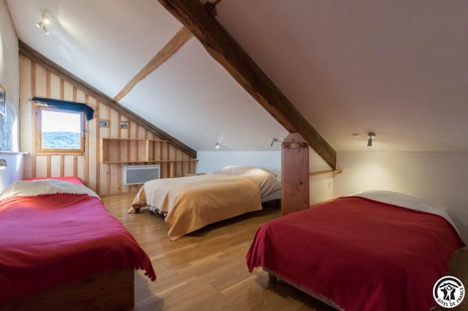 31G401244-7d3a4a12e68b43eba29b0a4cb3124da7