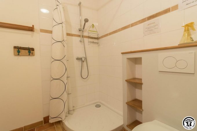 31G401244-7d59590baf4e447e883aa891bc24532c