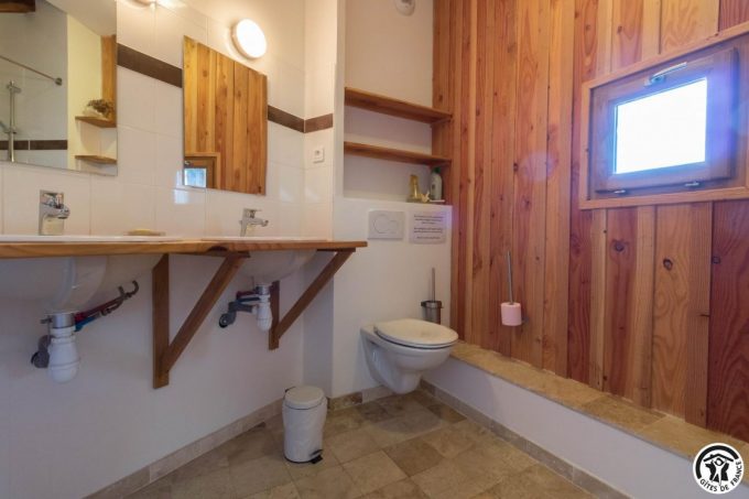 31G401244-a4e2b3e03f5f49ff90118b0bedef193a