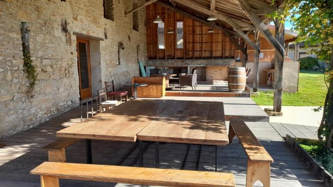 31G401244-d272a76918a24865bad60e623c27e222