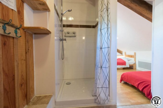 31G401244-e2d0a3f2f6ff457db497f93fc91acda2