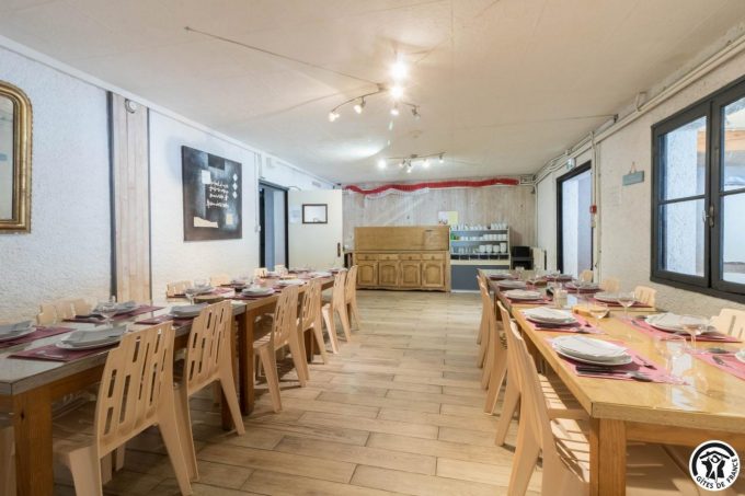 31G401468-661de5e4e8f34542873ff6d5551624cd