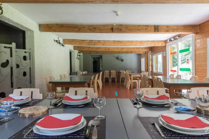 31G401468-69aac1d504da49f0ac4681d60240137d