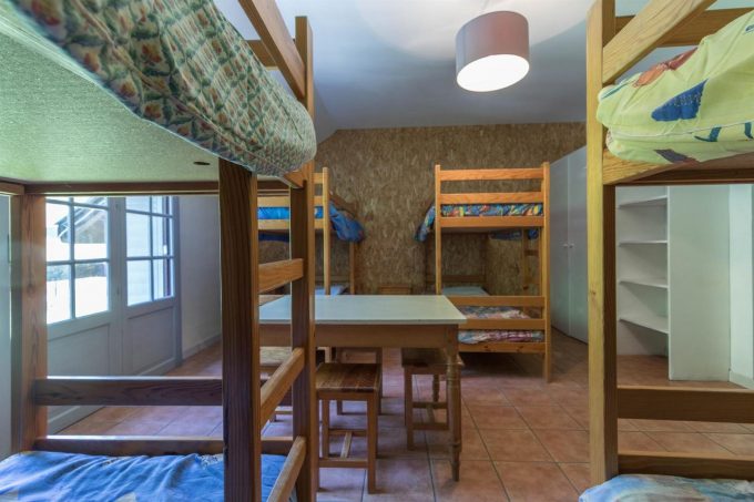 31G401468-73f8902648fd4202a4efde46df463f08