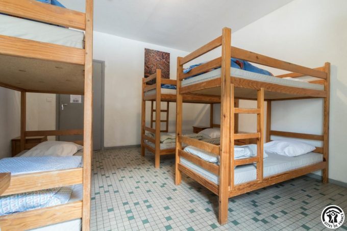 31G401468-e7ef8b8febe04d34b4bf6308828daf3d