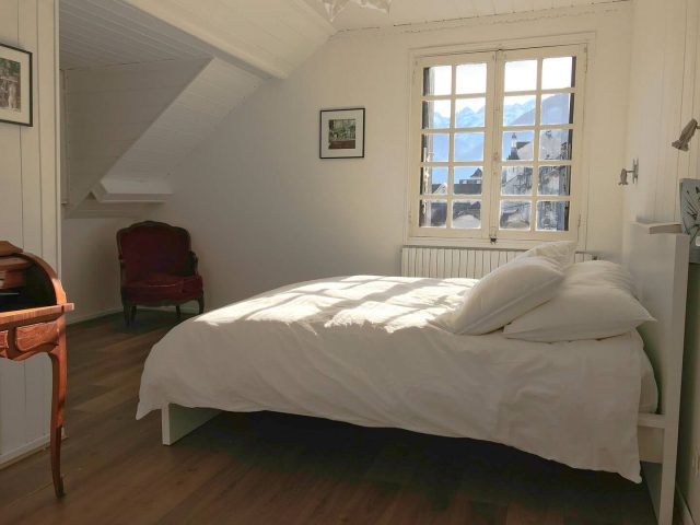 6f144eb7-fe38-4f89-a510-710067a21cdd