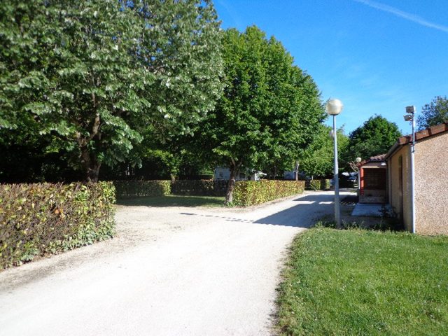 CAMPING-3