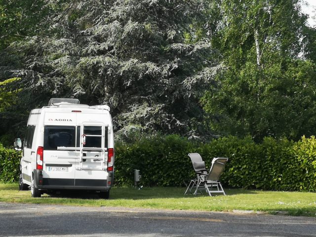 Camping-Municipal-le-Lac—Emplacement-Camping-car-2021–Boulogne-sur-Gesse