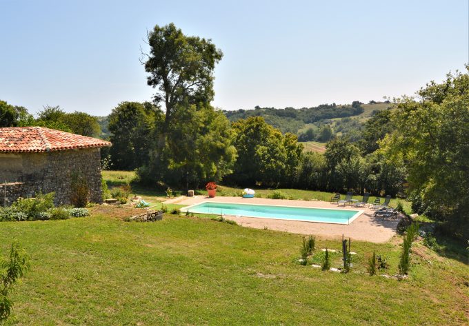 Chateau-de-Labroquere-FPiscine-2-Saint-Andre-Comminges-Pyrenees