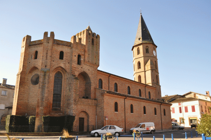 EGLISE-ISLE-EN-DODON