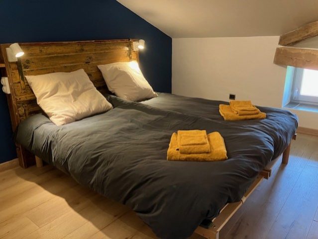 La-Petite-Maison—Anan—La-chambre-parentale—Comminges-Pyrenees