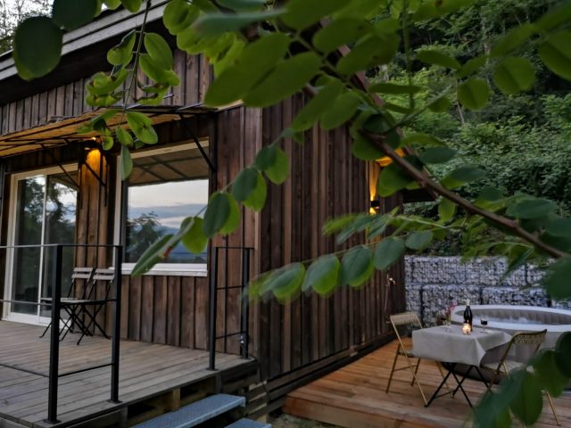 Leve-tard–cabane–jacuzzi–la-pause-en-soi–ponlat-taillebours–saint-gaudens–comminges–pyrenees