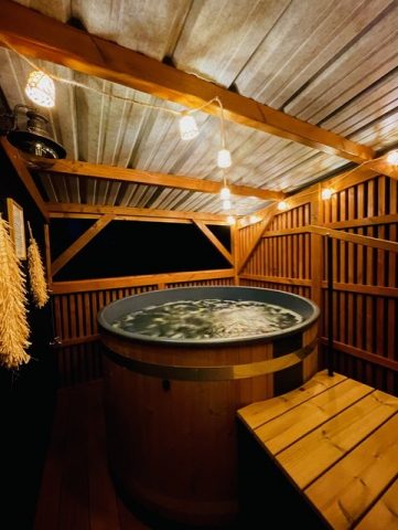 O-cabanes-calines–le-spa–Cardeilhac-Comminges-Pyrenees