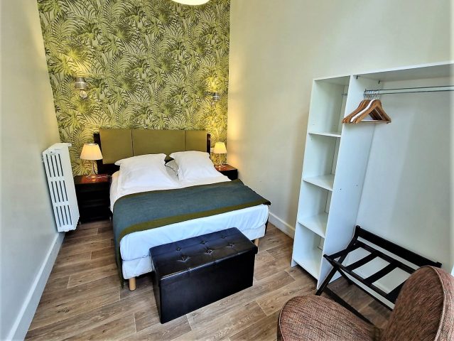 T2—104—CHAMBRE