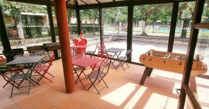 VERANDA-SALLE-COMMUNE
