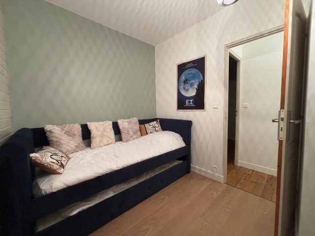 appartement-duplex-climatise-jardin-chambre2a-chabot-luchon-pyrenees31