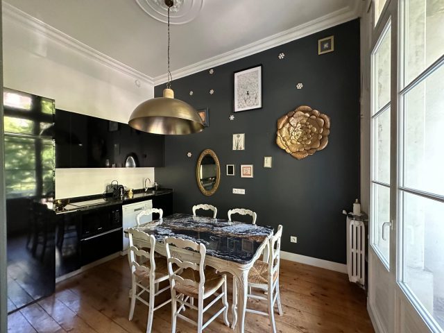 appartement-maison-eugenie-cuisine-luchon-pyrenees31