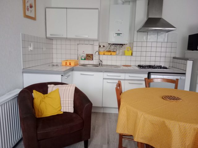 appartement-saoussat-cuisine2-maison-luchon-pyrenees31