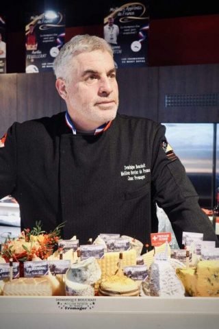 bar-a-fromages-dominique-bouchait-533×800