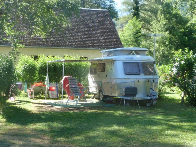caravane-camping-chanteclerc-BAGNERES-LUCHON