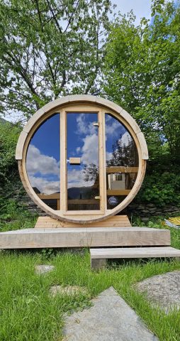 chambres-hotes-les-echappees-belles-exterieur-antignac-pyrenees31–1-