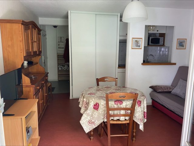 processed-B347BEF0-3E7B-4605-9E4F-CE4E6167006B